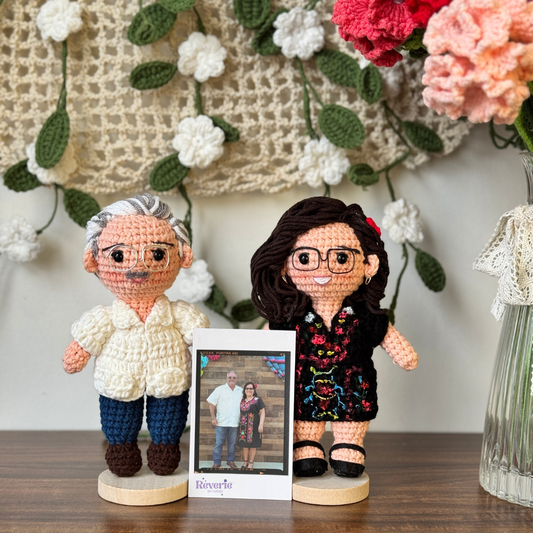 Personalized Couple Crochet Doll with Photo Card