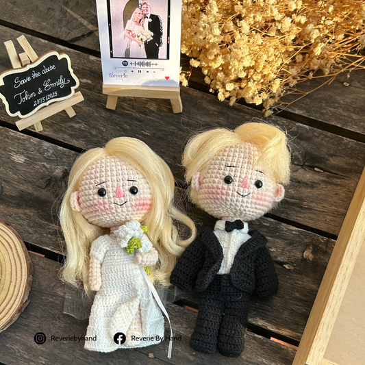 Personalized Wedding Crochet Doll Gift – Custom Couple from Photo
